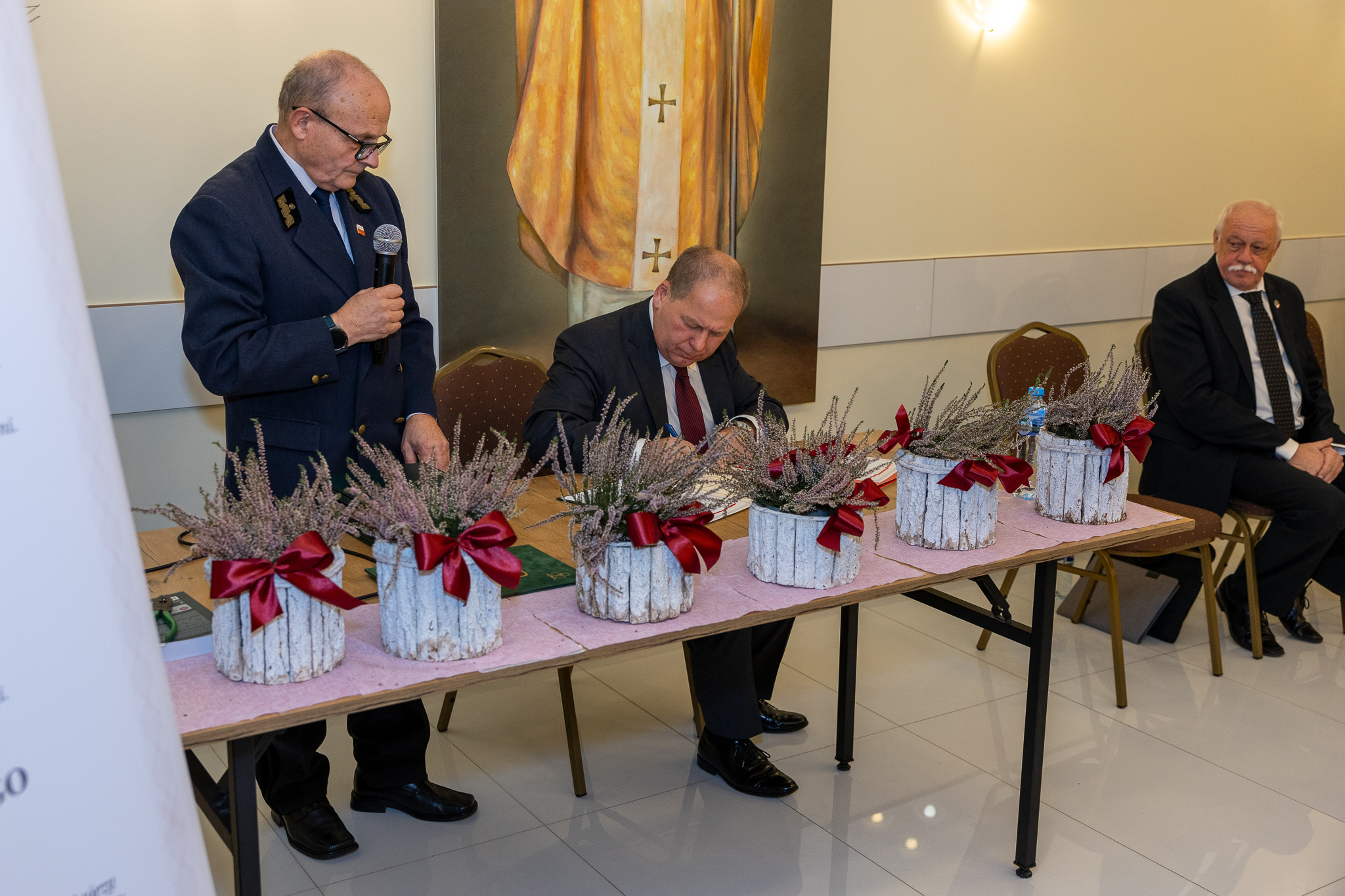 Podpisanie Aktu Założycielskiego